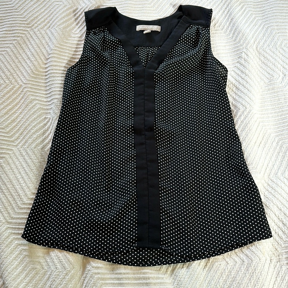 Banana Republic polka dot blouse